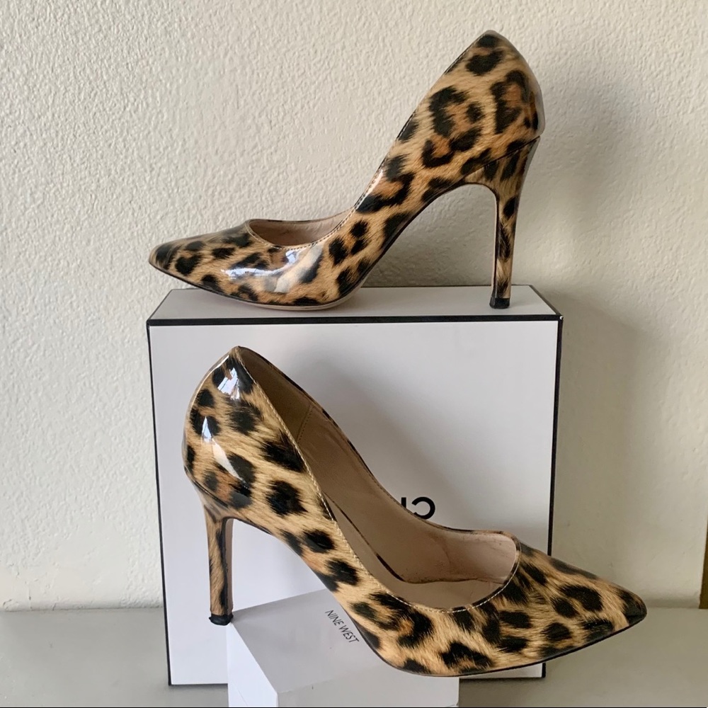JUNE IN LOVE Leopard Patent Shoet